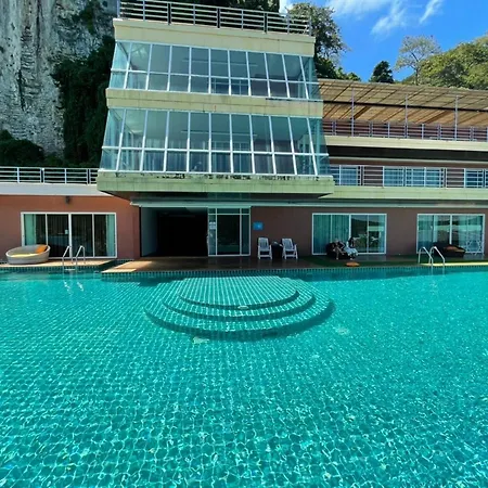 Phi Phi Cliff Beach Resort-3