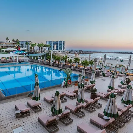 Dan Accadia Herzliya Hotel-3