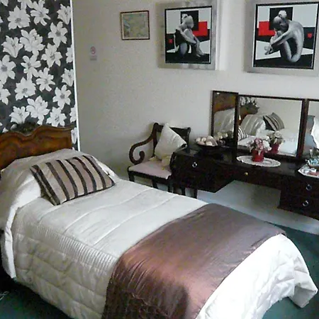 Meryan House Hotel-2