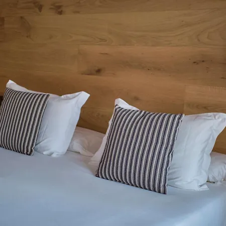 Las Gaviotas Suites Hotel & Spa-3