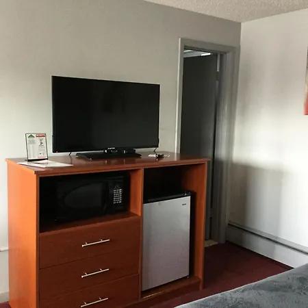 Swiss Cottage Inn-2