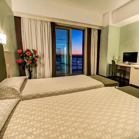 Grand Hotel Salerno-3