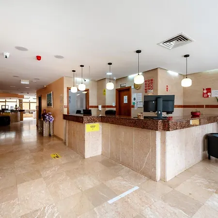 Hotel Avenida Praia-2