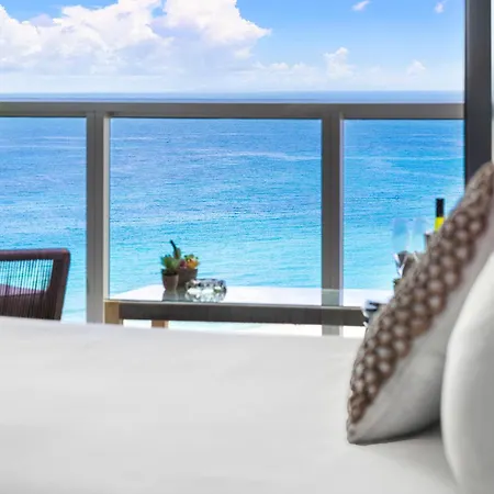 W South Beach Private Luxury Suites-3