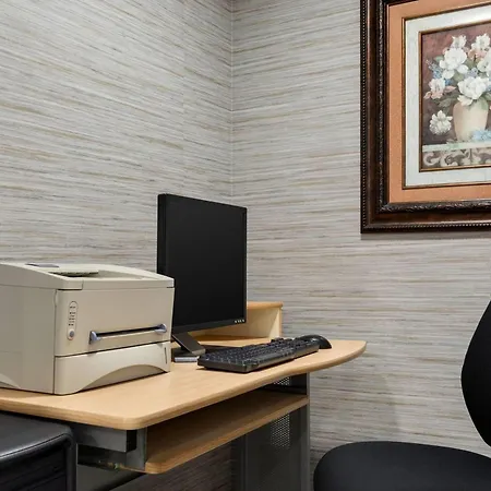 Days Inn & Suites By Wyndham Prattville-Montgomery-2