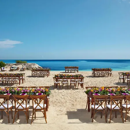 Secrets Wild Orchid Adults Only-3