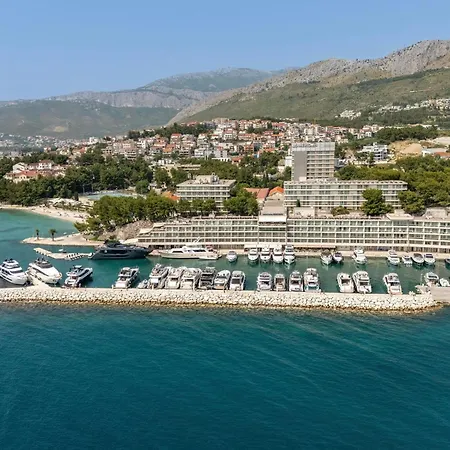 Le Meridien Lav Split-3