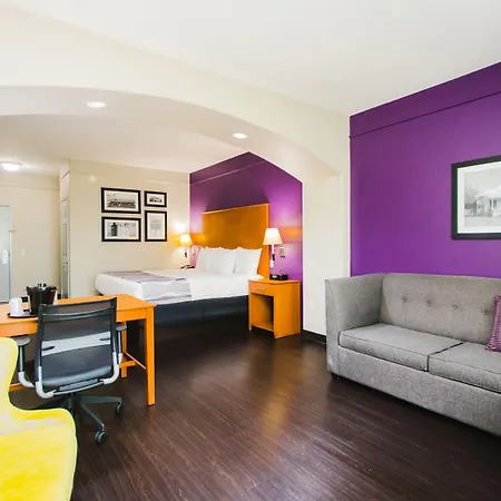 Palacio Royale Inn Signature Katy-3