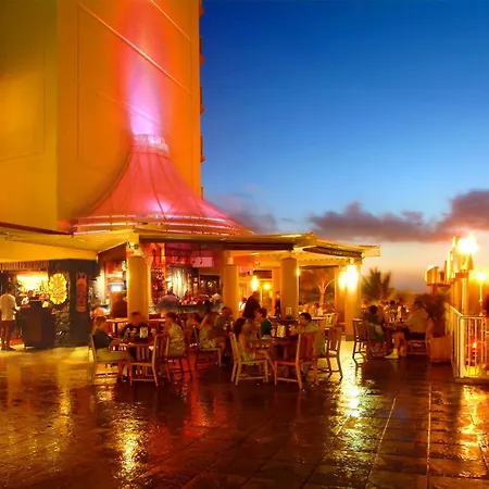The Twin Fin Hotel-2