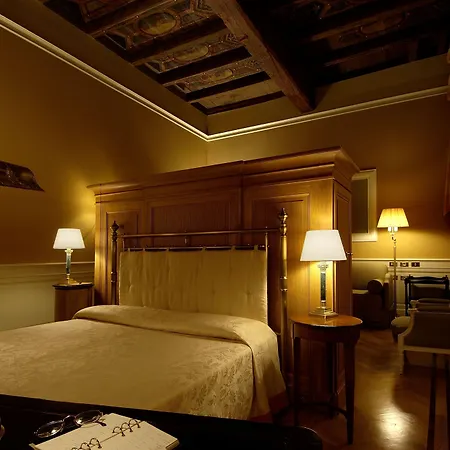 Hotel Corona D'Oro 1890-3