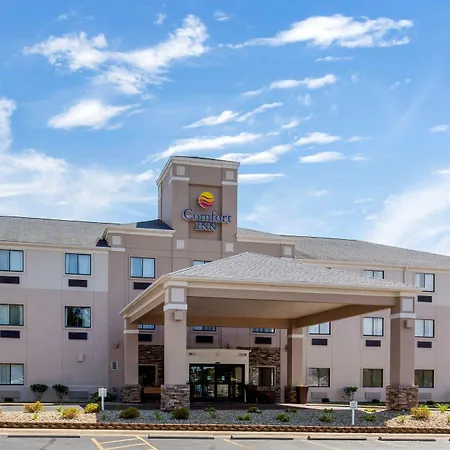 Comfort Inn La Porte-3