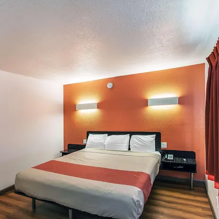 Motel 6-Dallas, Tx - South-3