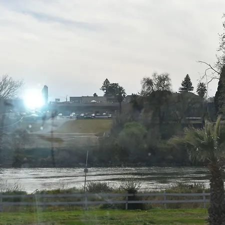 Travelodge By Wyndham Red Bluff South Of Redding-3