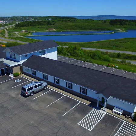Econo Lodge Inn & Suites-2