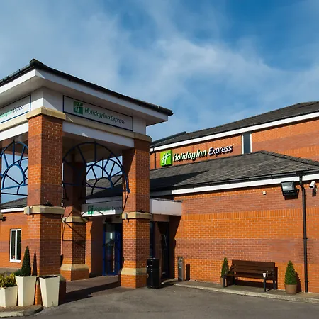 Holiday Inn Express Manchester East By Ihg-3