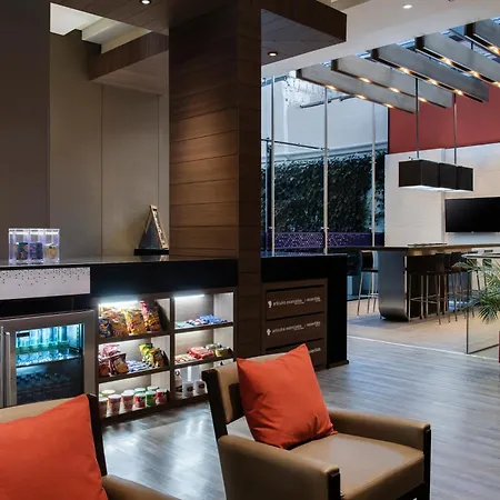 Hampton by Hilton Bogota Usaquen-2