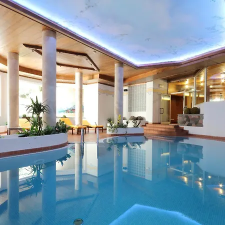 Park Hotel Bellacosta-3