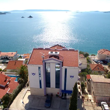 Hotel Viktorija-2