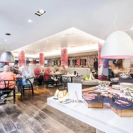 Radisson Collection Hotel, Royal Mile Edinburgh-2