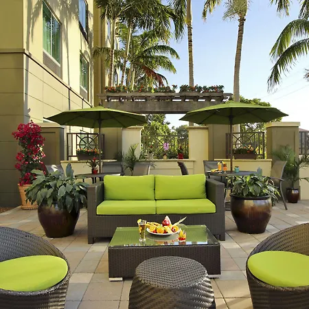 Fairfield Inn & Suites Fort Lauderdale Airport & Cruise Port-3