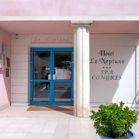 Le Neptune & Spa-2