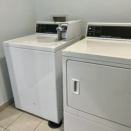 Americas Best Value Inn Sulphur-3