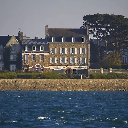 Hôtel Aux Tamaris - Vue Mer-3