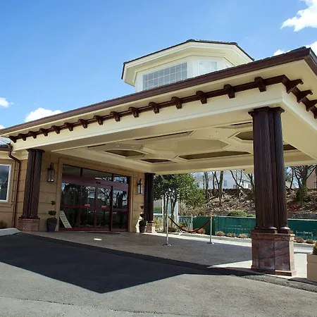 Guest House At Norwalk Inn-2