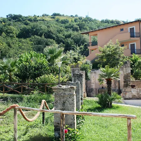 Residence Pietre Bianche ApartHotel-3