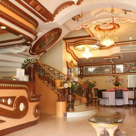 Golden Stallion Suites-2