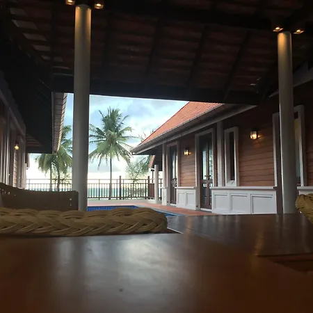Le Menara-Khaolak-2