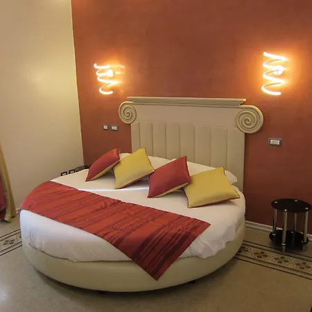 Collina Suites-3