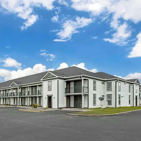 Quality Inn & Suites Santee I-95-3