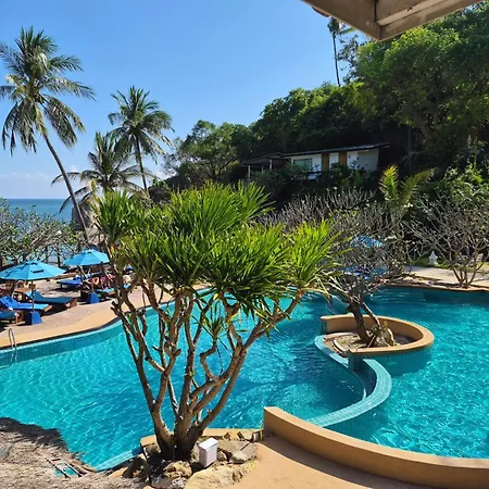 Crystal Bay Yacht Club Beach Resort-2