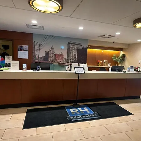 Randolph Hotel Liverpool Syracuse Airport West, Trademark-3