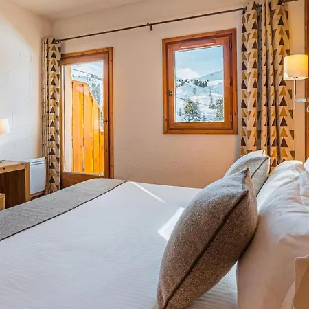 Hotel Carlina By Les Etincelles-3