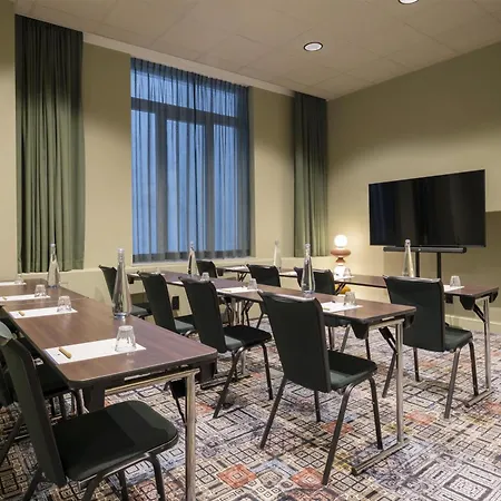 Doubletree By Hilton Brussels City-3