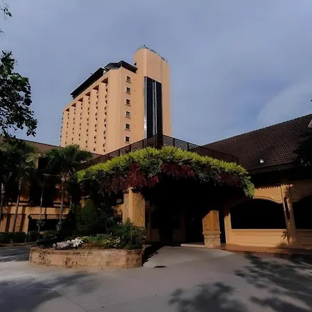 Holiday Garden Hotel-3