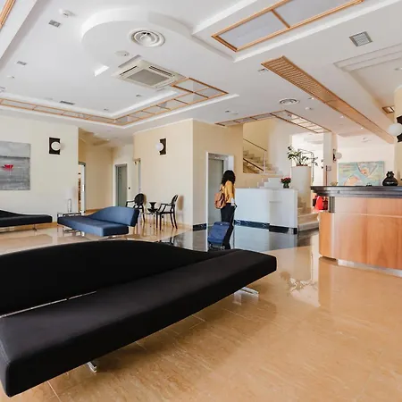 Cerri Hotel-3