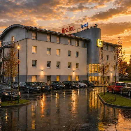 First Inn Hotel Paris Sud Les Ulis-2