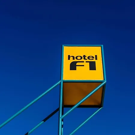 Hotel F1 Maurepas-3