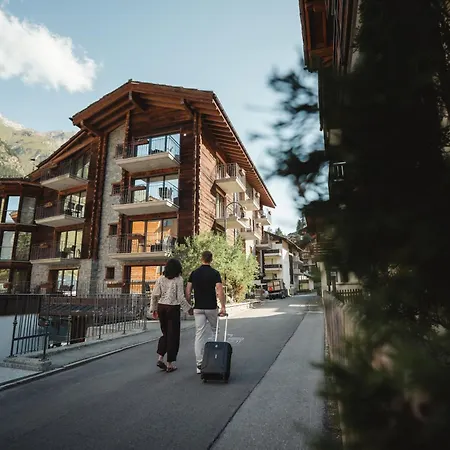 The Phoenix Fitness Hotel & Free Spa Access At Alpen Resort-3