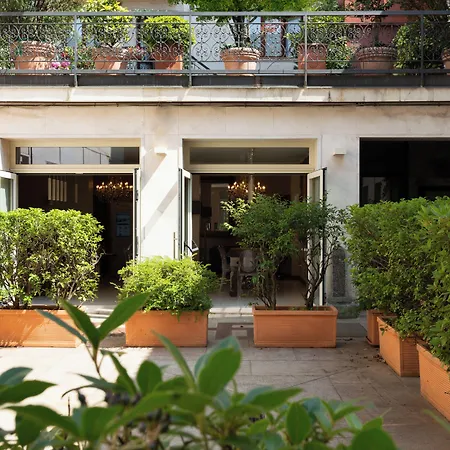 La Castellana Loft Hotel-3