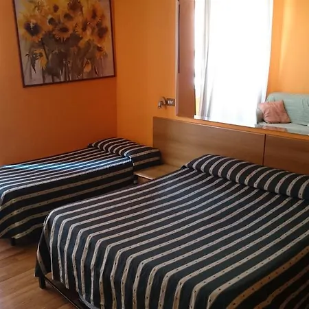Hotel Urbis-3