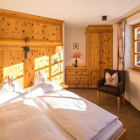 Hotel Ilga-2