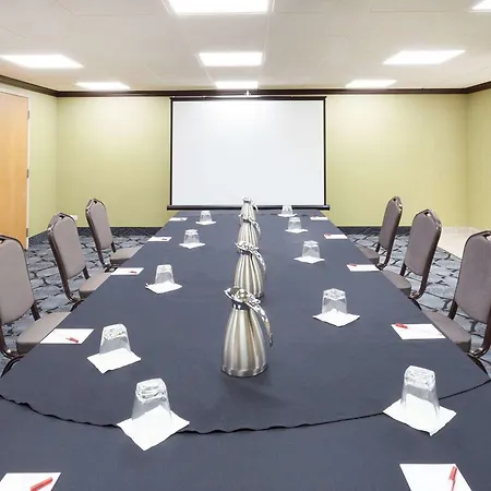 Ramada Plaza By Wyndham Chicago North Shore-3