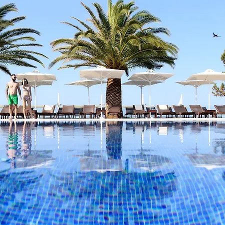 Alexandra Beach Spa Resort-3