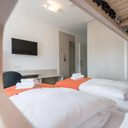 Fairsleep Motel Einstein Erding-2