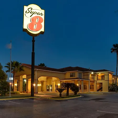 Super 8 By Wyndham Weslaco-2