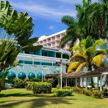 Doctors Cave Beach Hotel-2